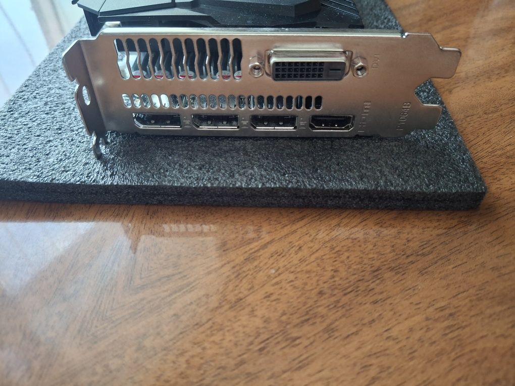 Продам RX570 8gb