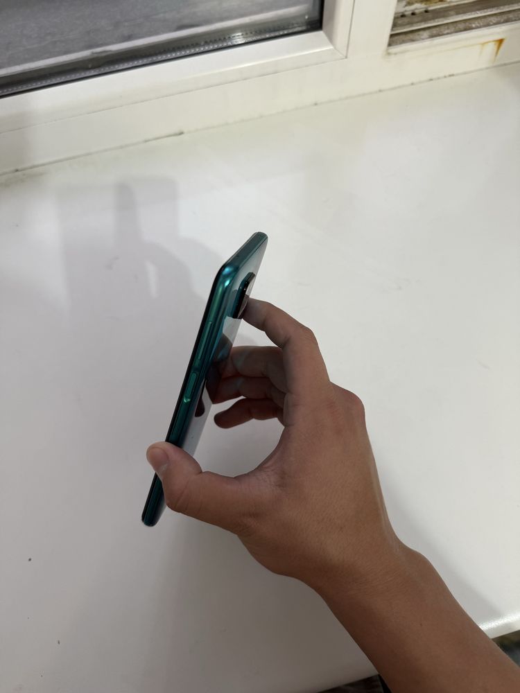 Продам Xiaomi redmi note 9 pro