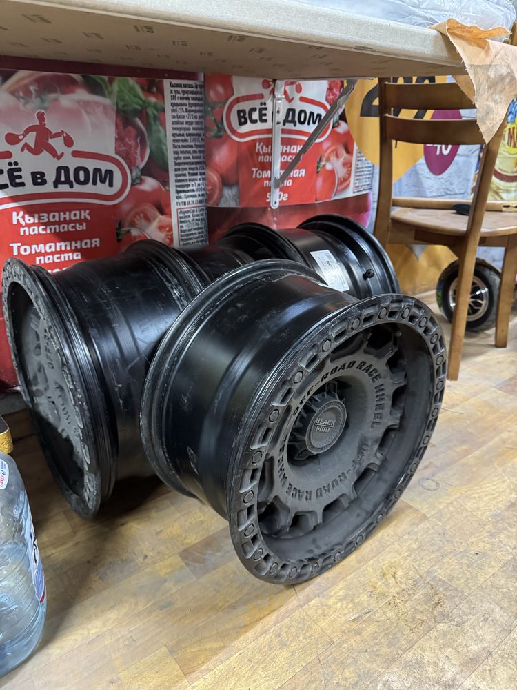 Диски для машины Black Mud