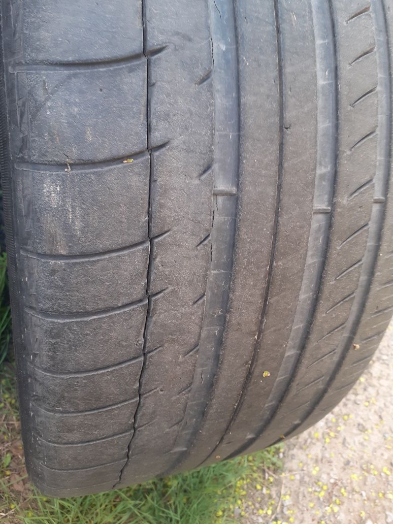 295/35R21 1шт Michelin .