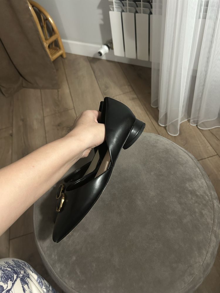 Туфли Charles and keith