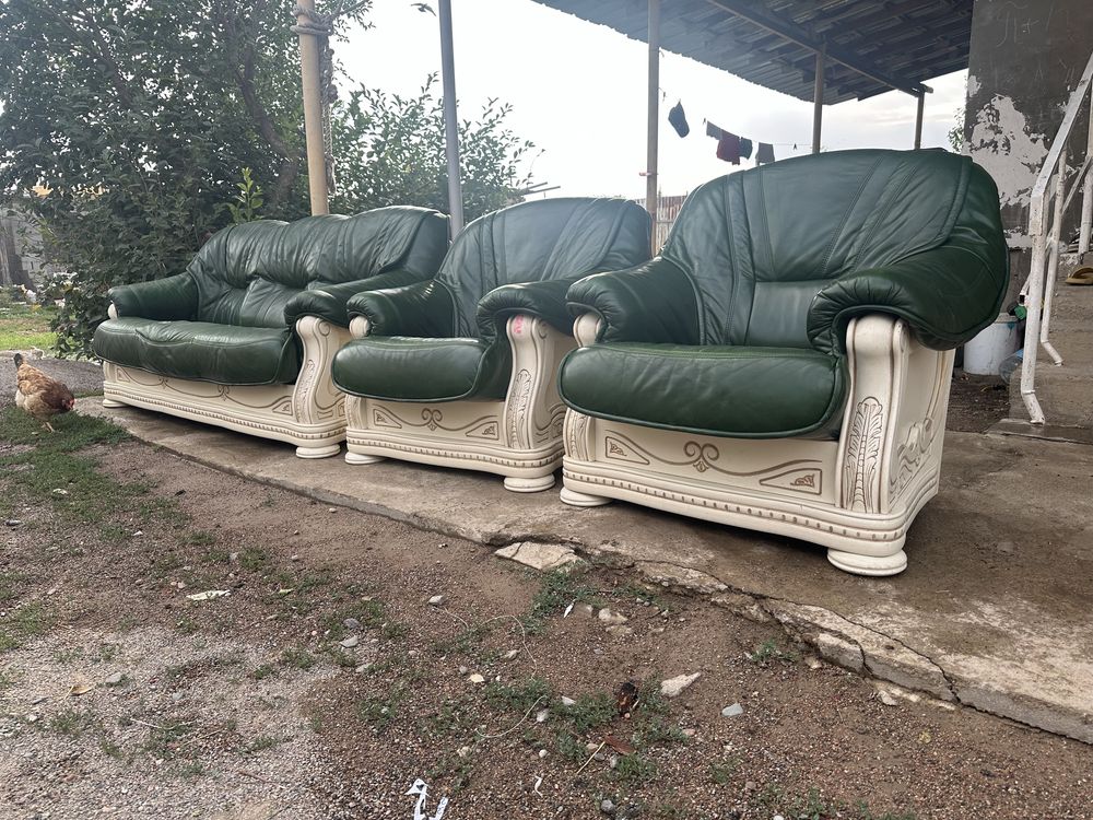 Продам Диван и кресло Беларуси