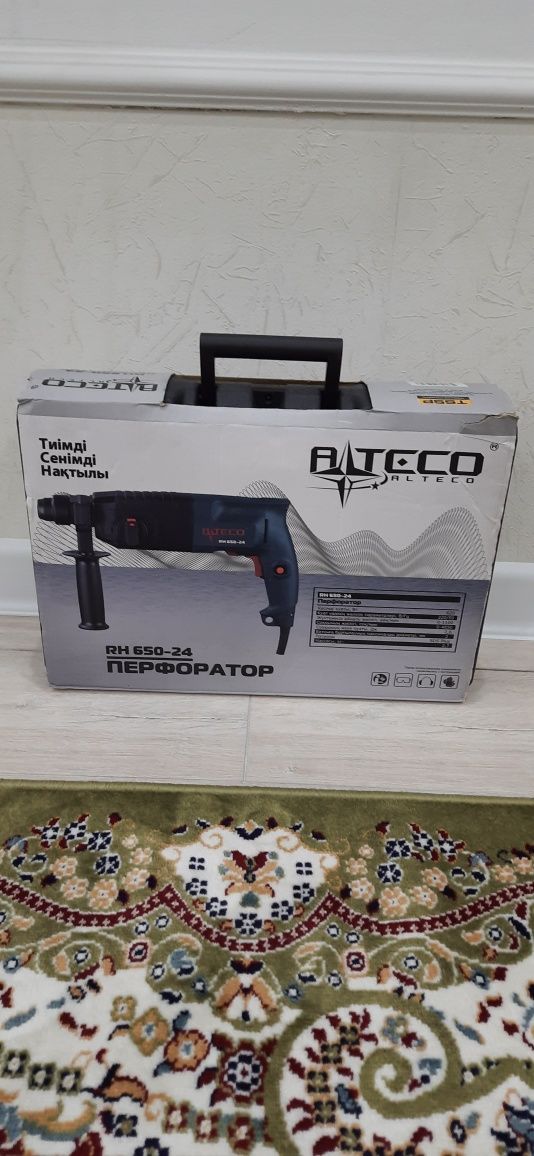 Продам новый перфоратор Alteco RH-650-24