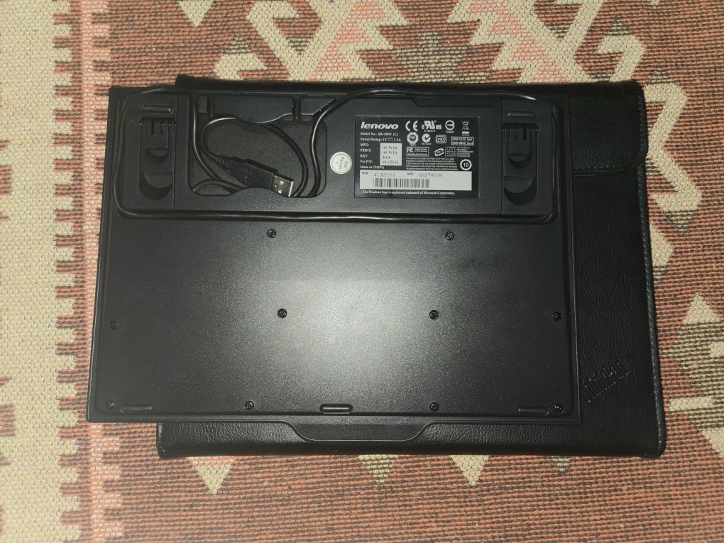 Продам клавиатуру lenovo SK-8845
