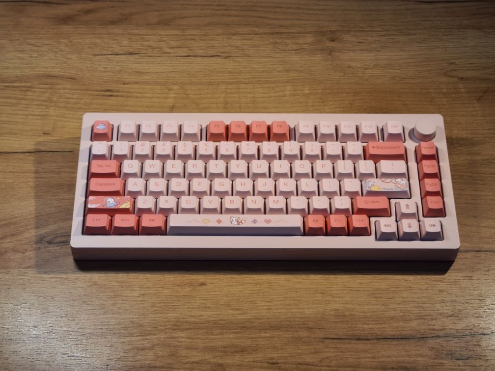 Продам vgnn75pro,akko keykaps,langtu gk65,f1 moba, aula s6