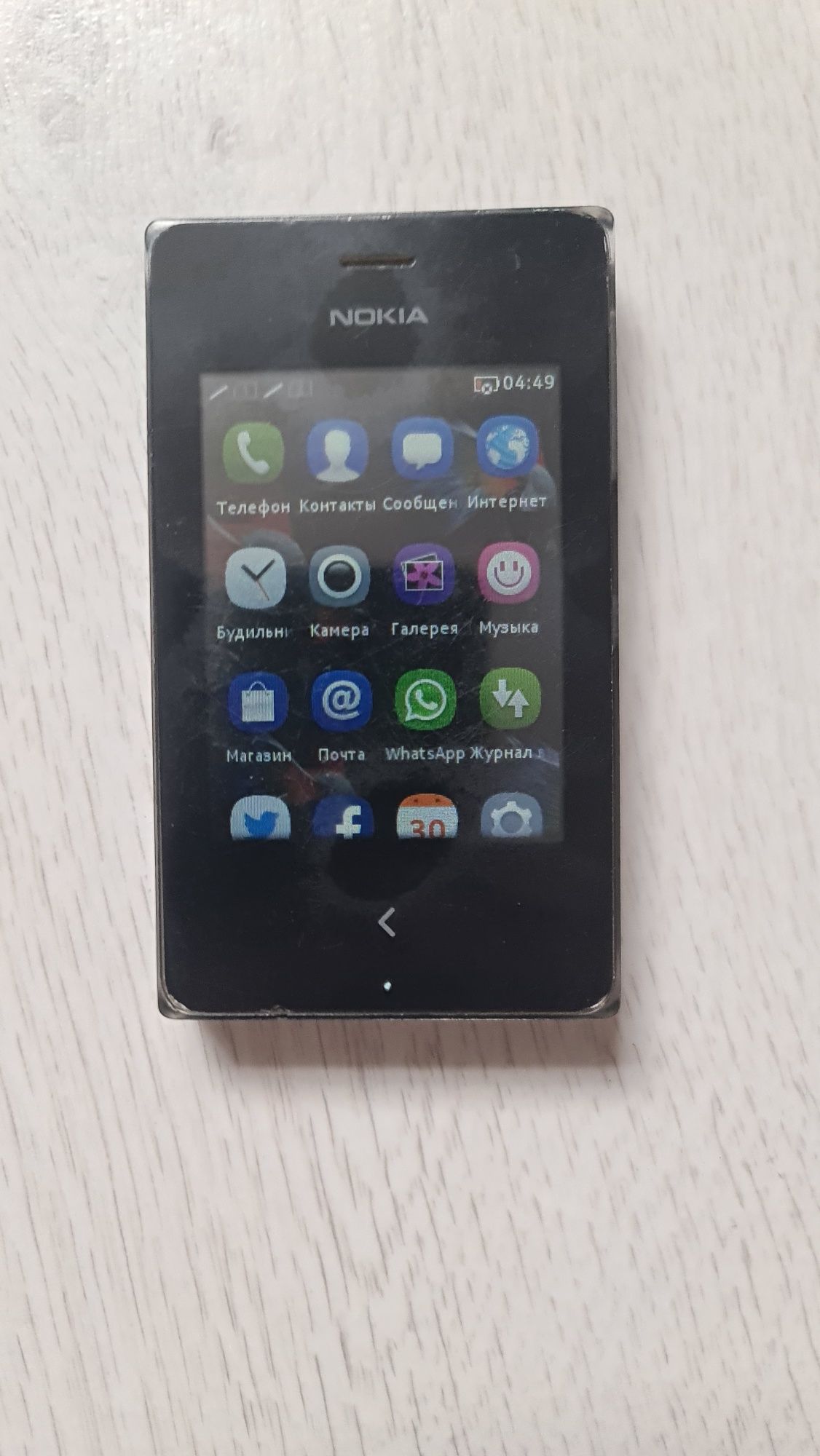 Продам Нокиа Asha 500 Dual Sim в хорошем состоянии