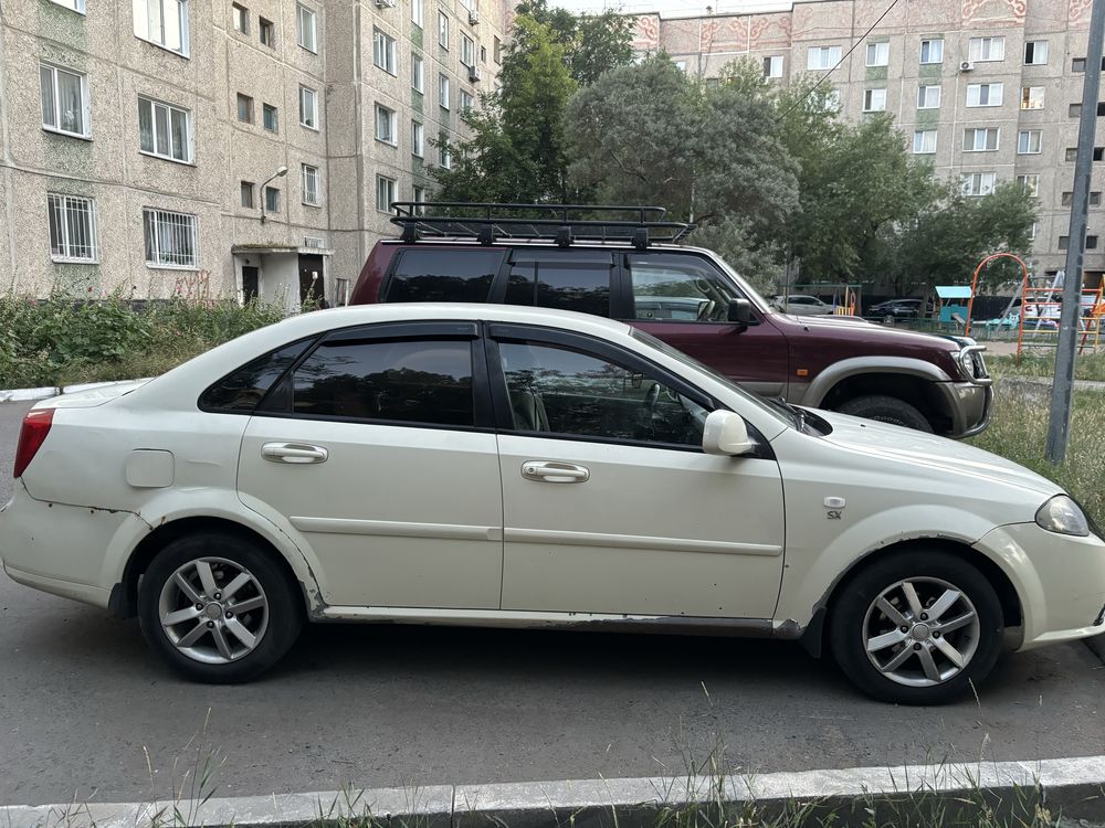 Daewoo gentra 2014