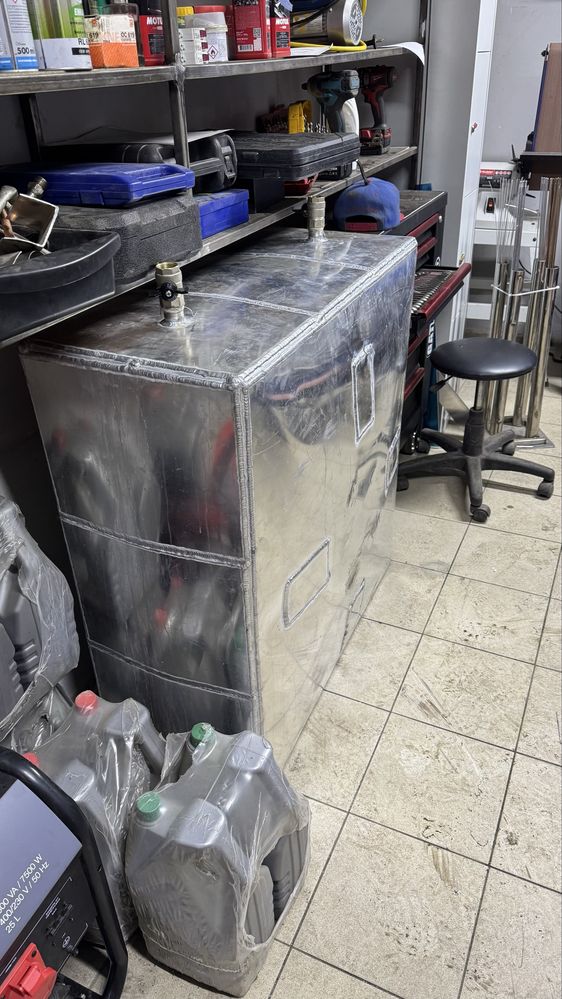 Продам емкость