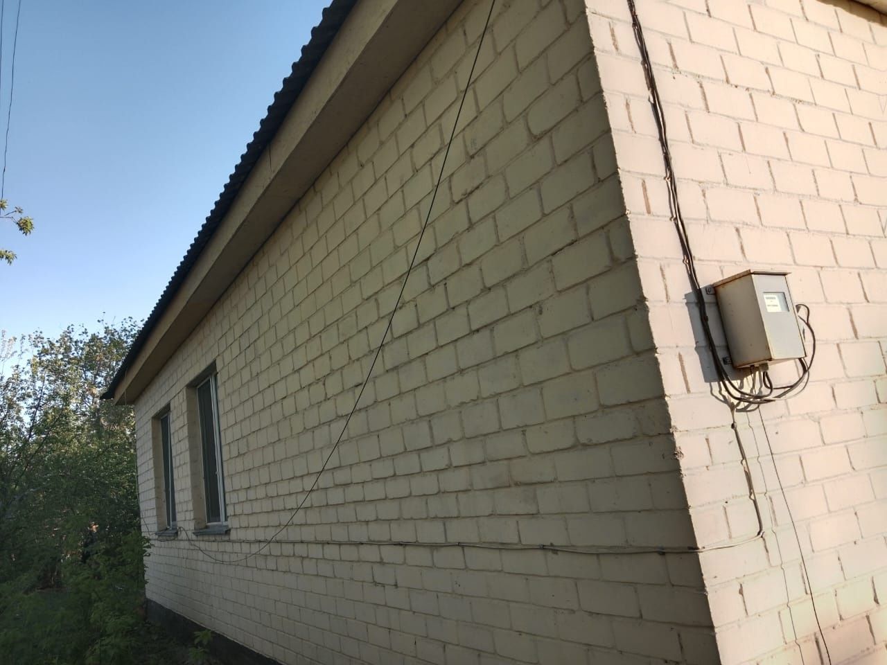 Продаю домКарагандинская область,  П.жумабек  ул орталык 14.
Дом отдел