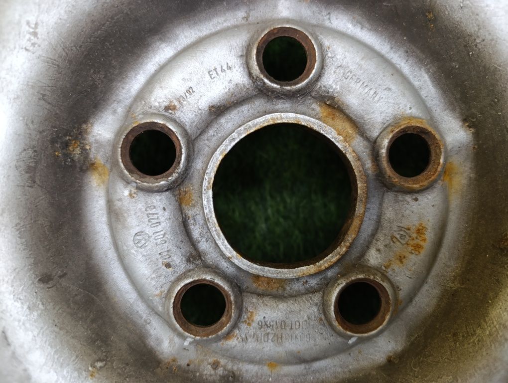 Диски R15 5×112 на Volkswagen и другие.