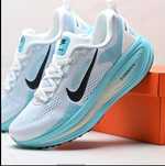 Кросовки Nike vomero 18
