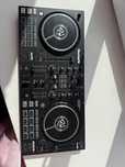Продаю DJ контроллер Numark Mixtrack Pro FX