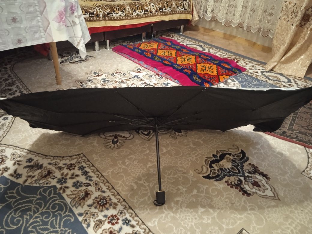 Зонтик лобовойга от солнца