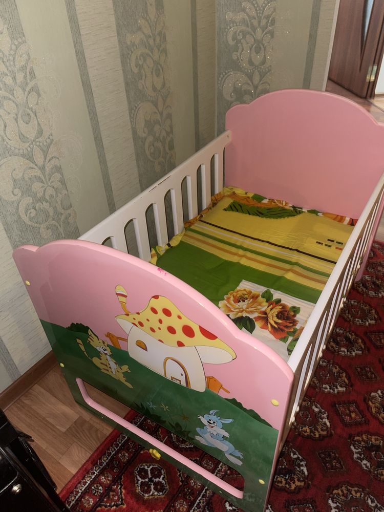 Кровать для младенец