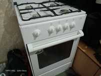 Продам газовую плиту