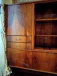 Сервант с ключом из ценной породы дерева.. Румыния,  советский период