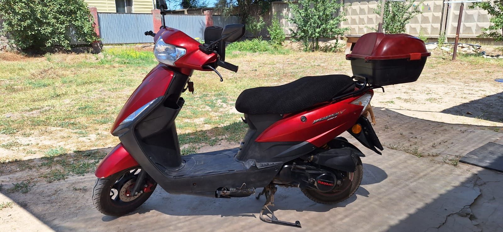 Продам скутер мопед