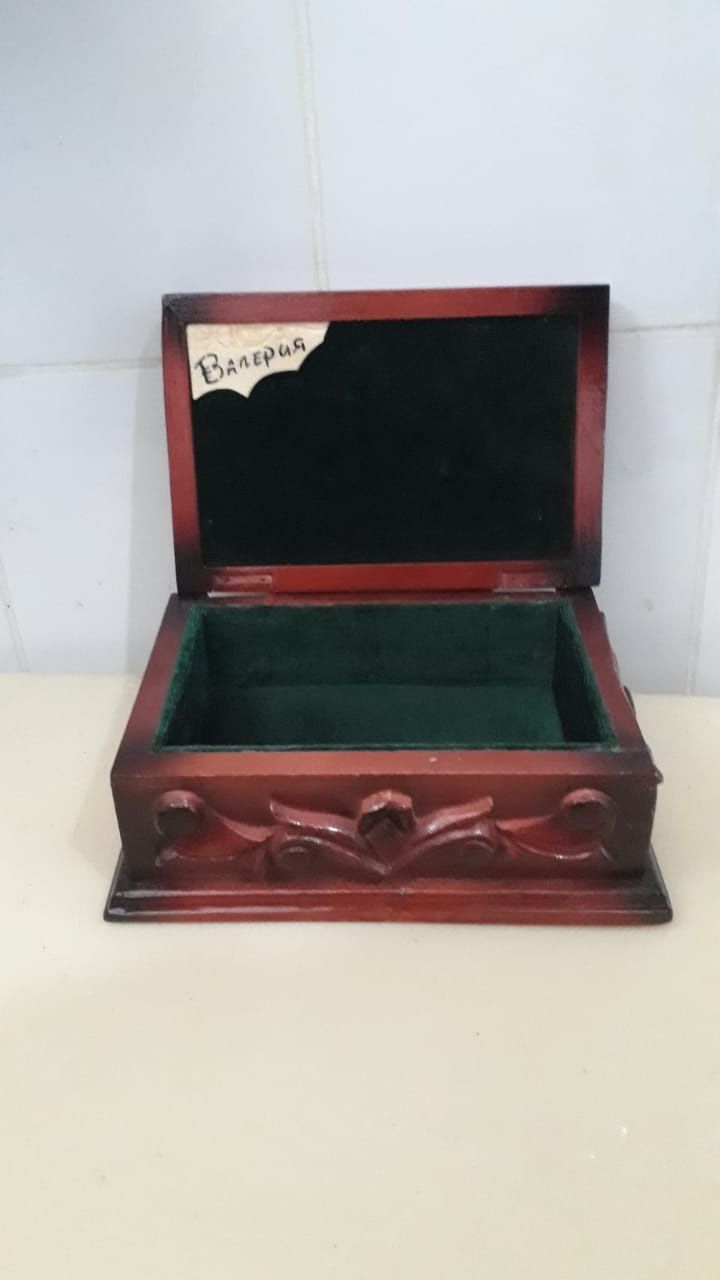 Продам,,Шкатулки! ! Цена договорная договорная