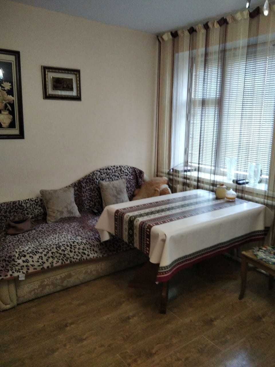Недорого продается 2-этажный дом в мкр.Автомобилистов в Зачаганске
