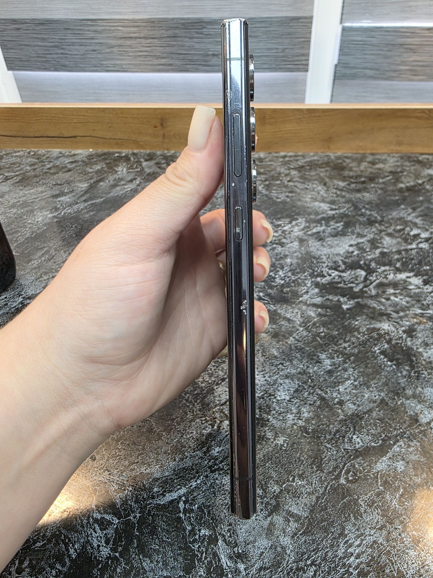 Продам samsung S23ultra