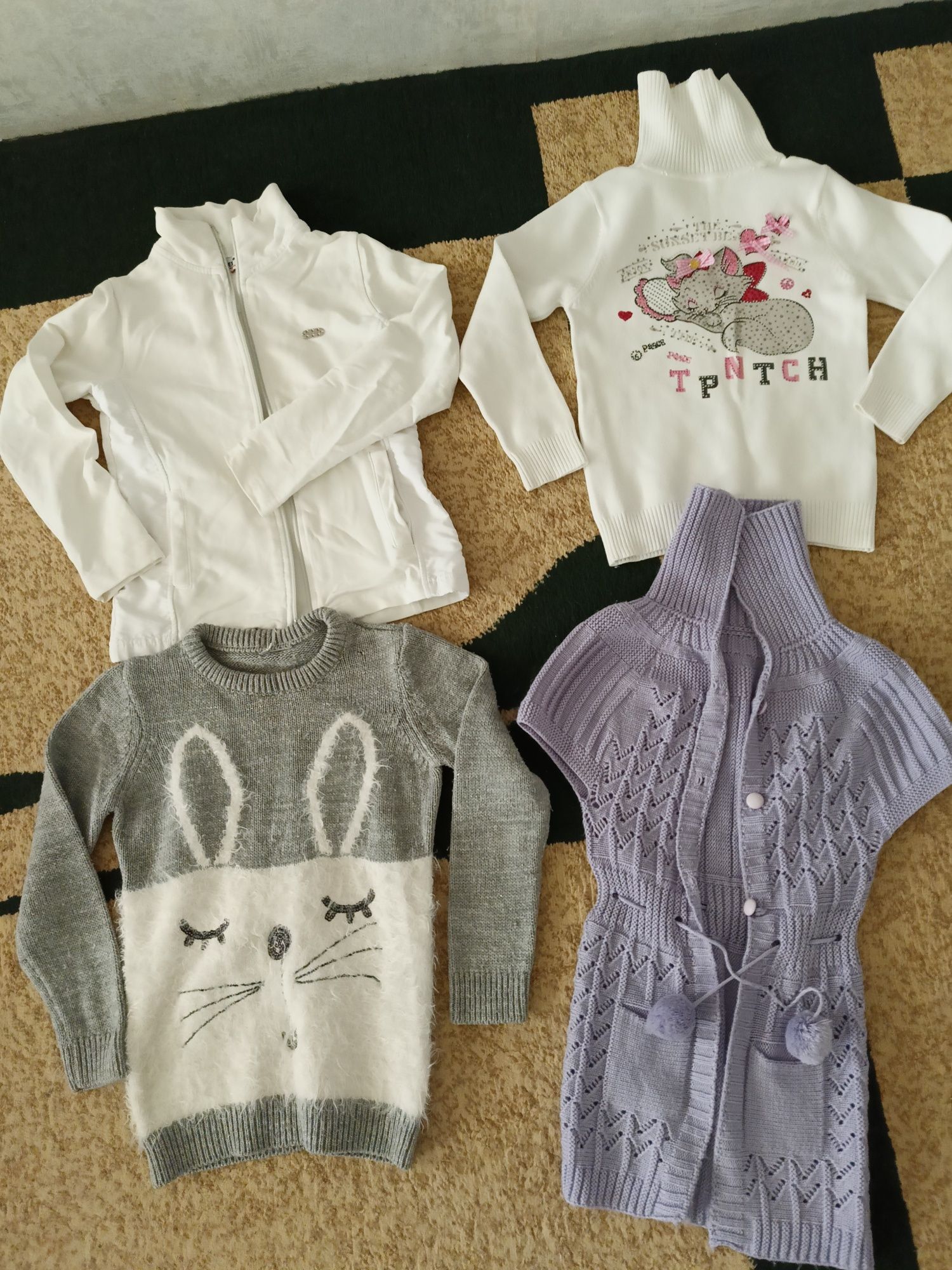 Продам вещи на 4-6 лет, 7000