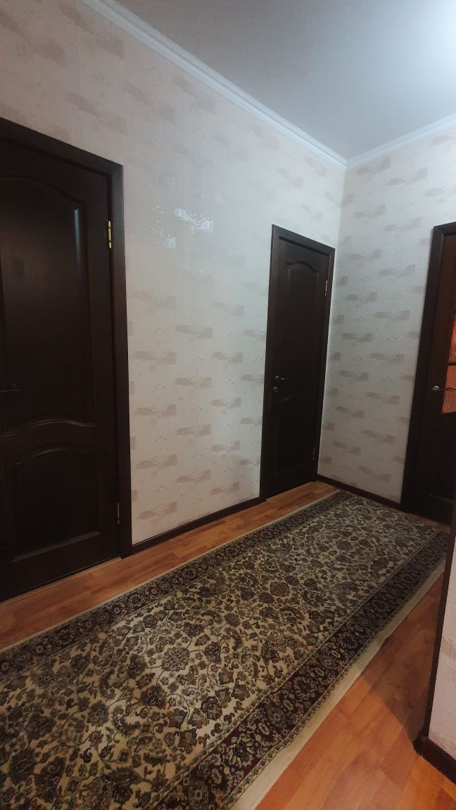 В мкр.Сайрам продается 3-х комн. квартира