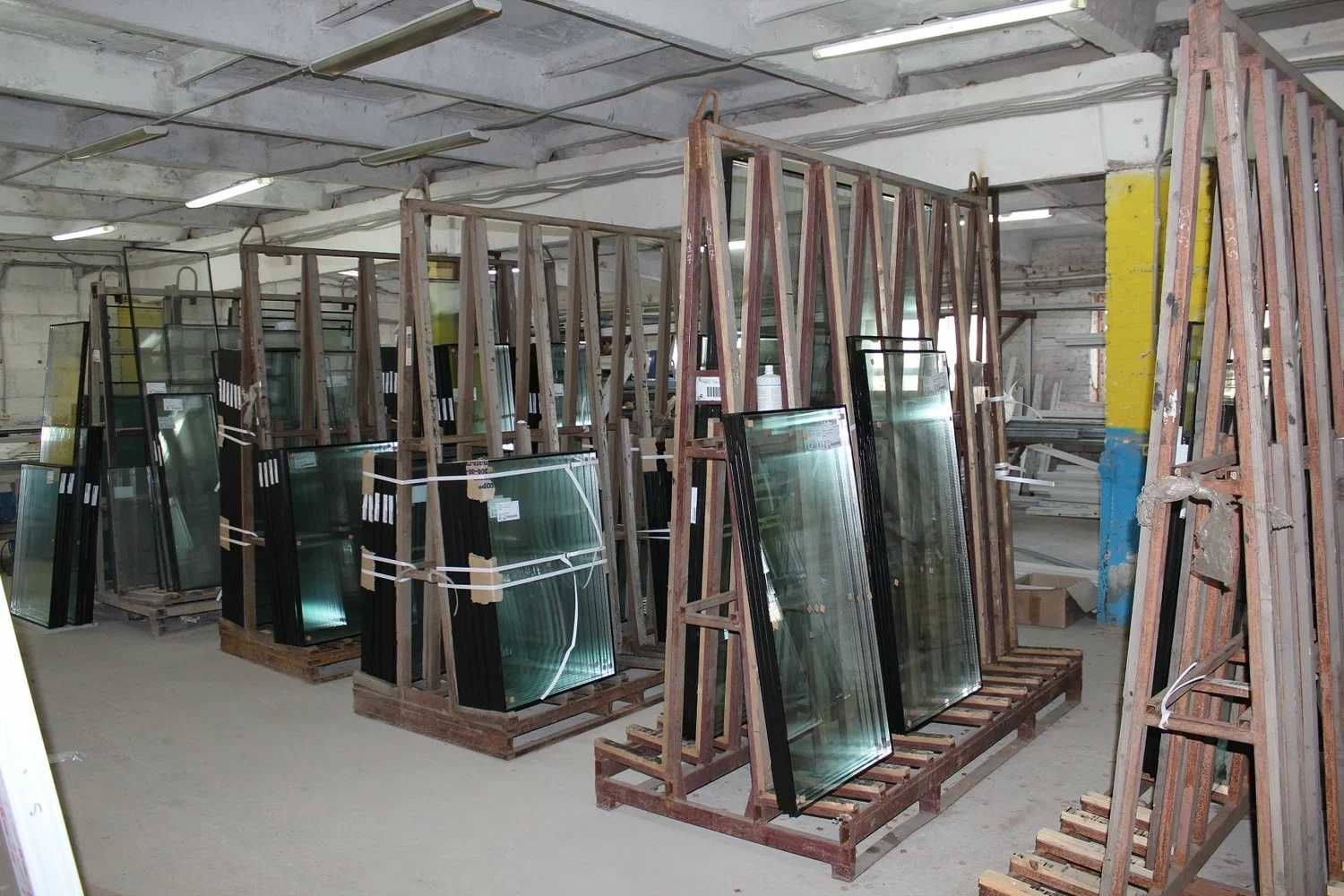 Оптовая продажа стекла в паллетах – широкий ассортимент Доставка