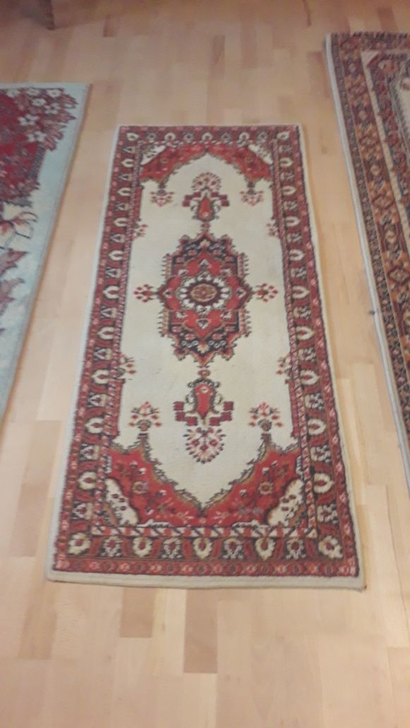Продам ковровые дорожки разных размеров, натуральные
