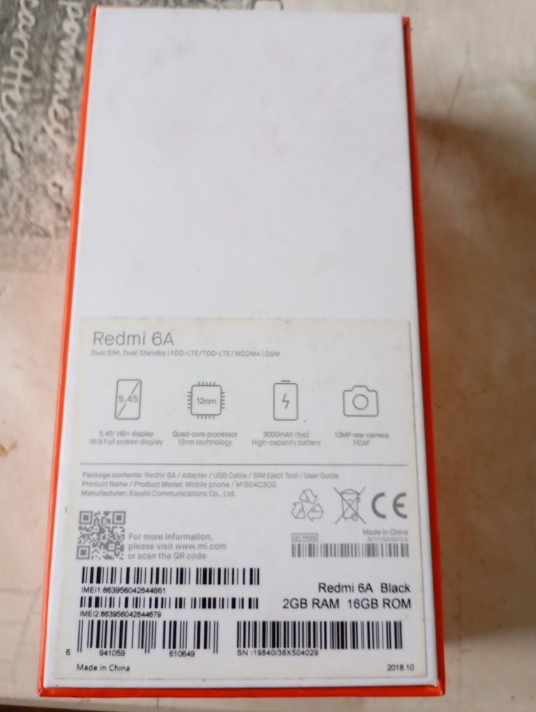 На запчасти смартфон  Xiaomi Redmi 6A