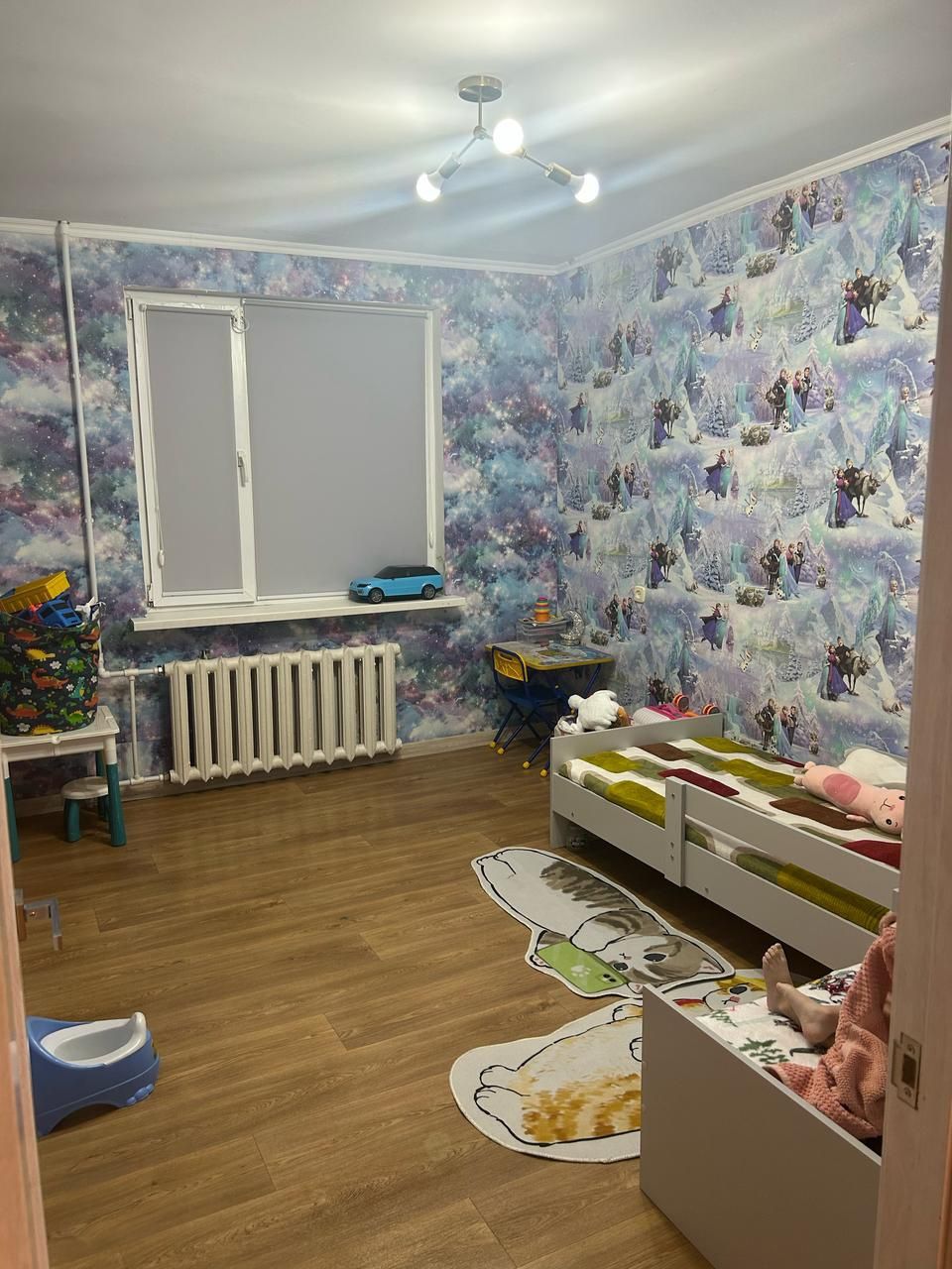 Продам квартиру 4 комн