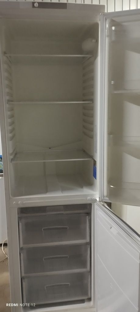 Холодильники Б/У разные