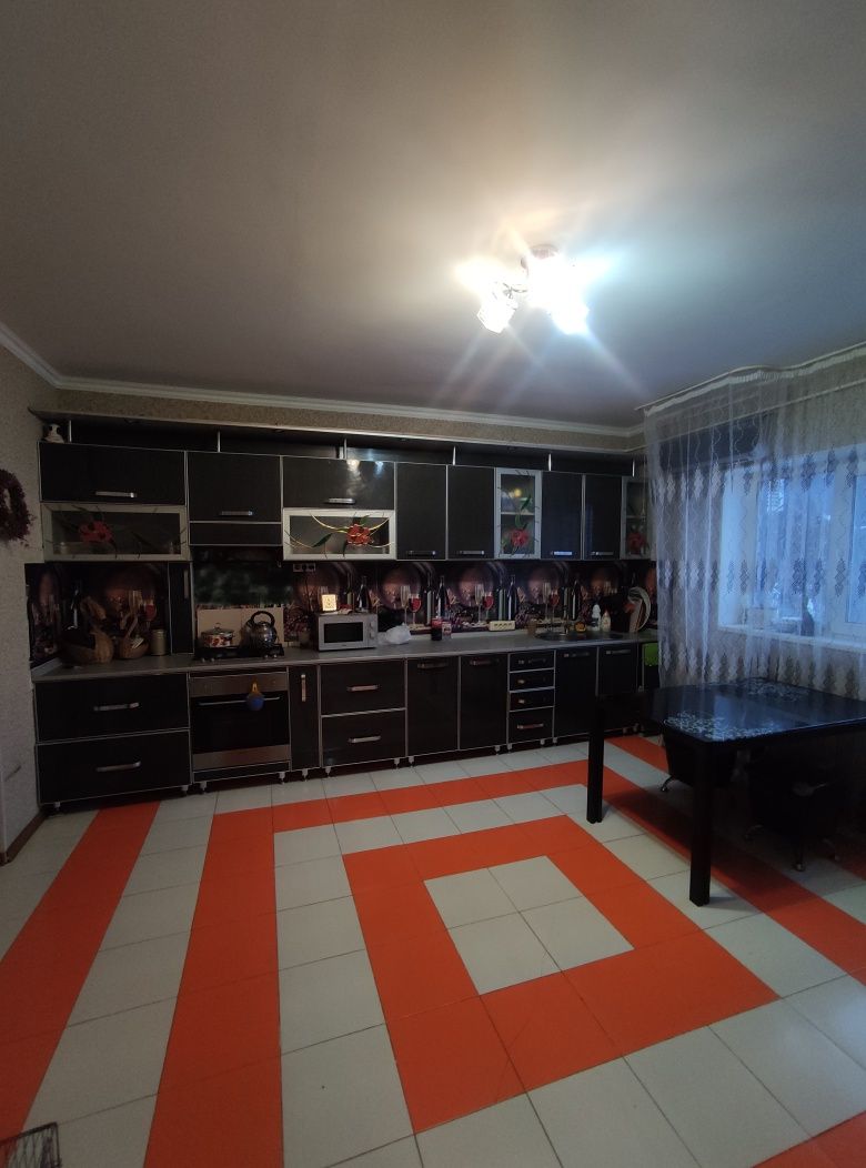 СРОЧНО!  В связи с переездом!Продам дом в  черте города экологически ч