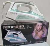 Утюг Redmond RI-S220