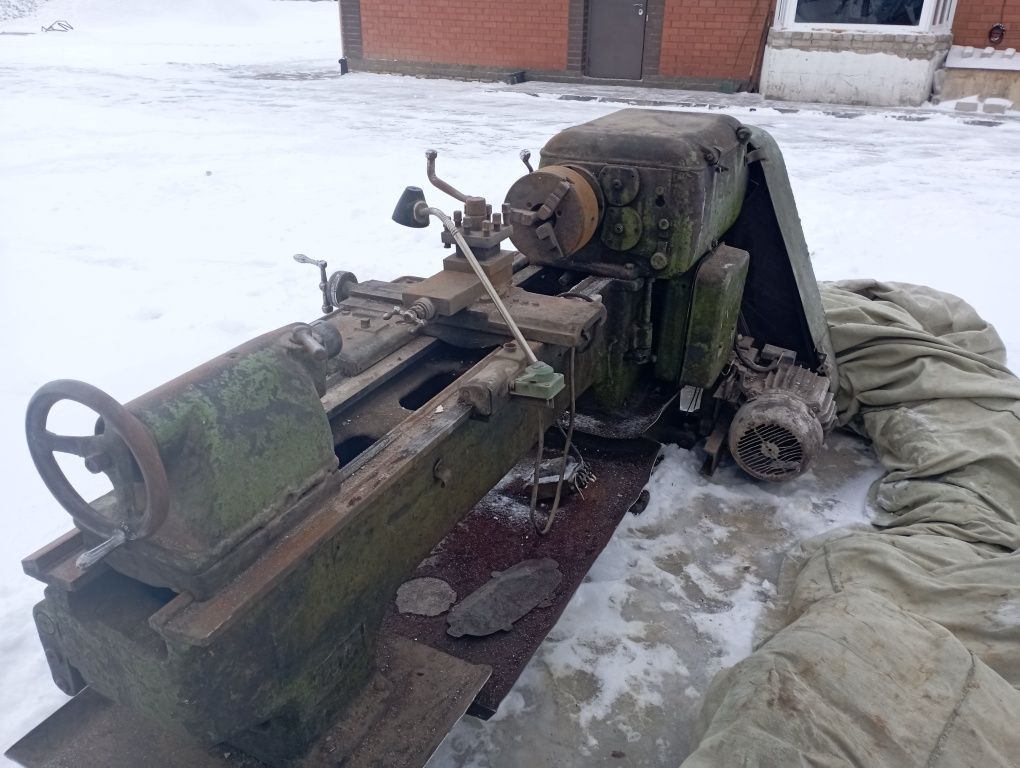 Продам токарный станок