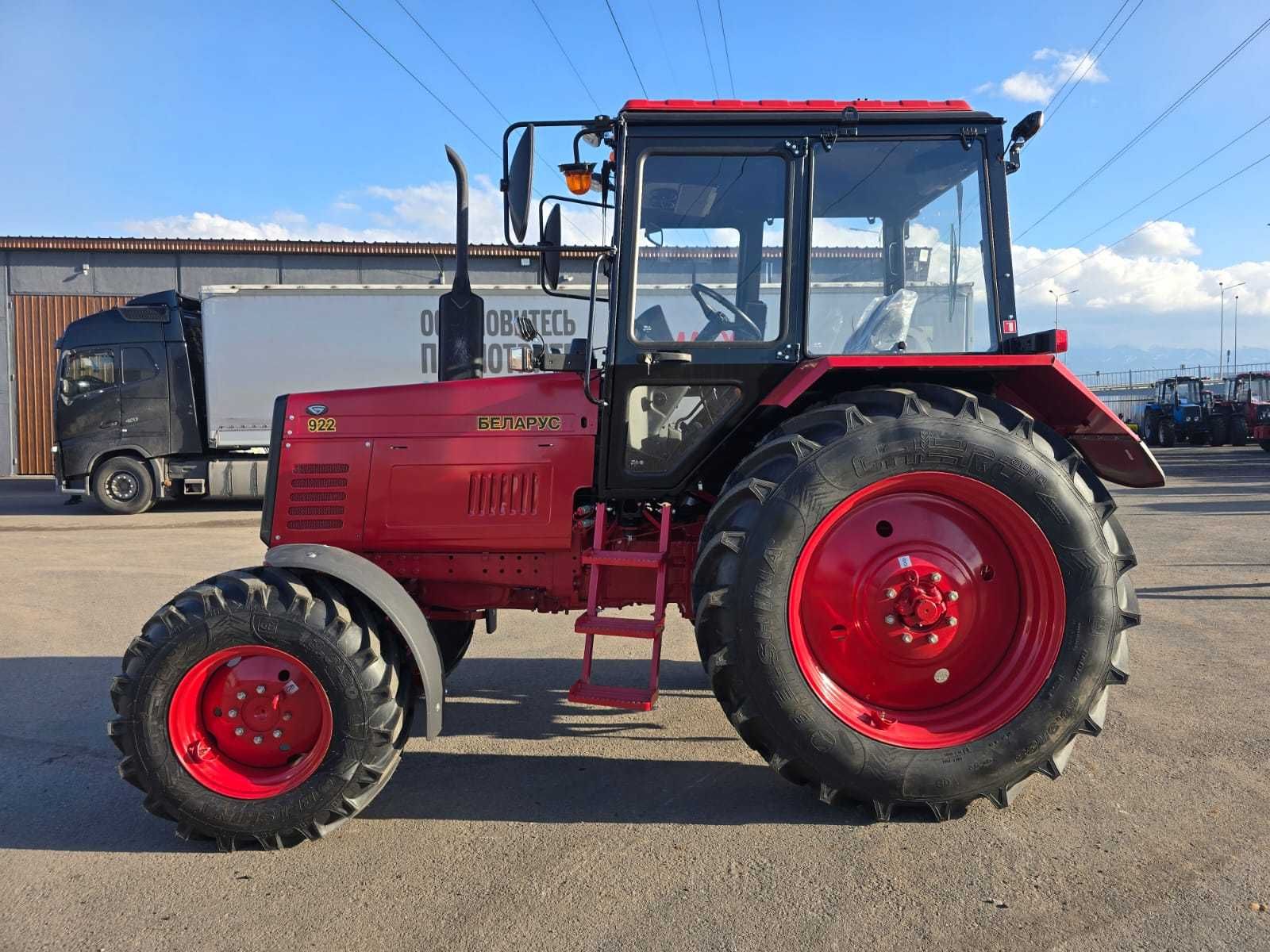 Трактор Беларус-922 (модель 892) от дилера