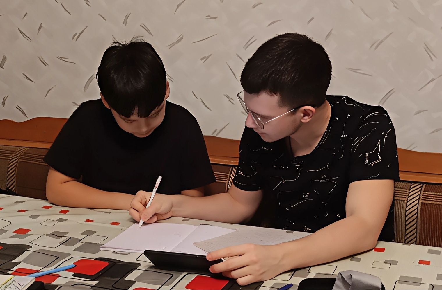 Репетитор по математике и физике