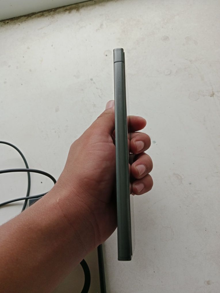 Samsung S 24 ultra состаяание идеал