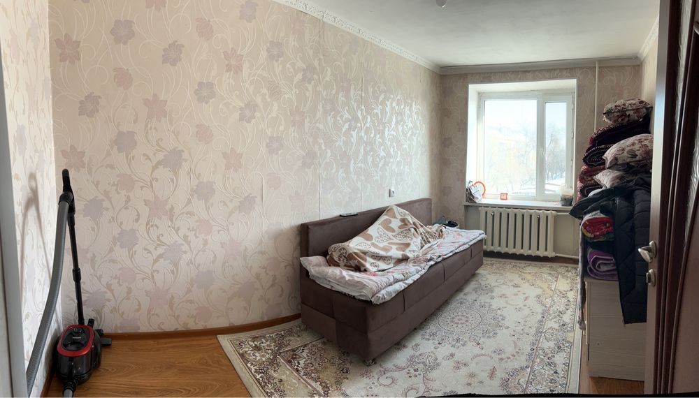 Продается 3х комнатная квартира в районе запада.