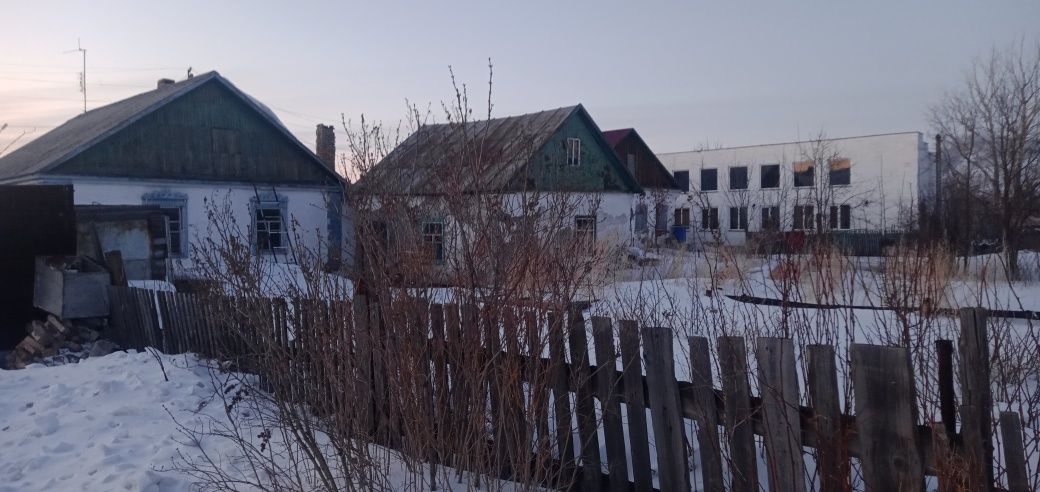 Дом в поселке городского типа " Куу-чек" Кушокы 50 км. от г.Караганда