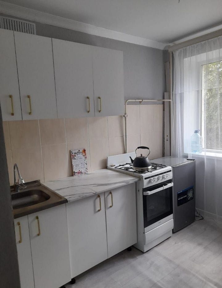 2-х комнатная в центре. улица Абая
