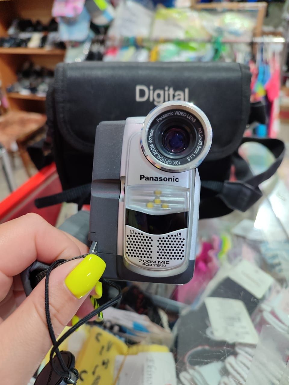Продам камеры Sony 35000, Panasonic (Япония)25000