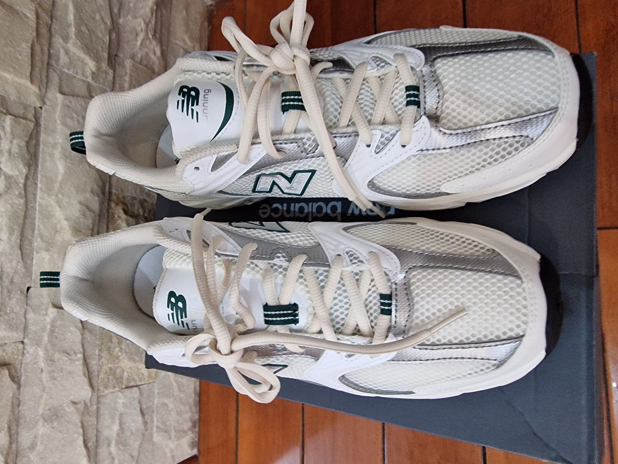 Мужские кроссовки новые New Balance 530