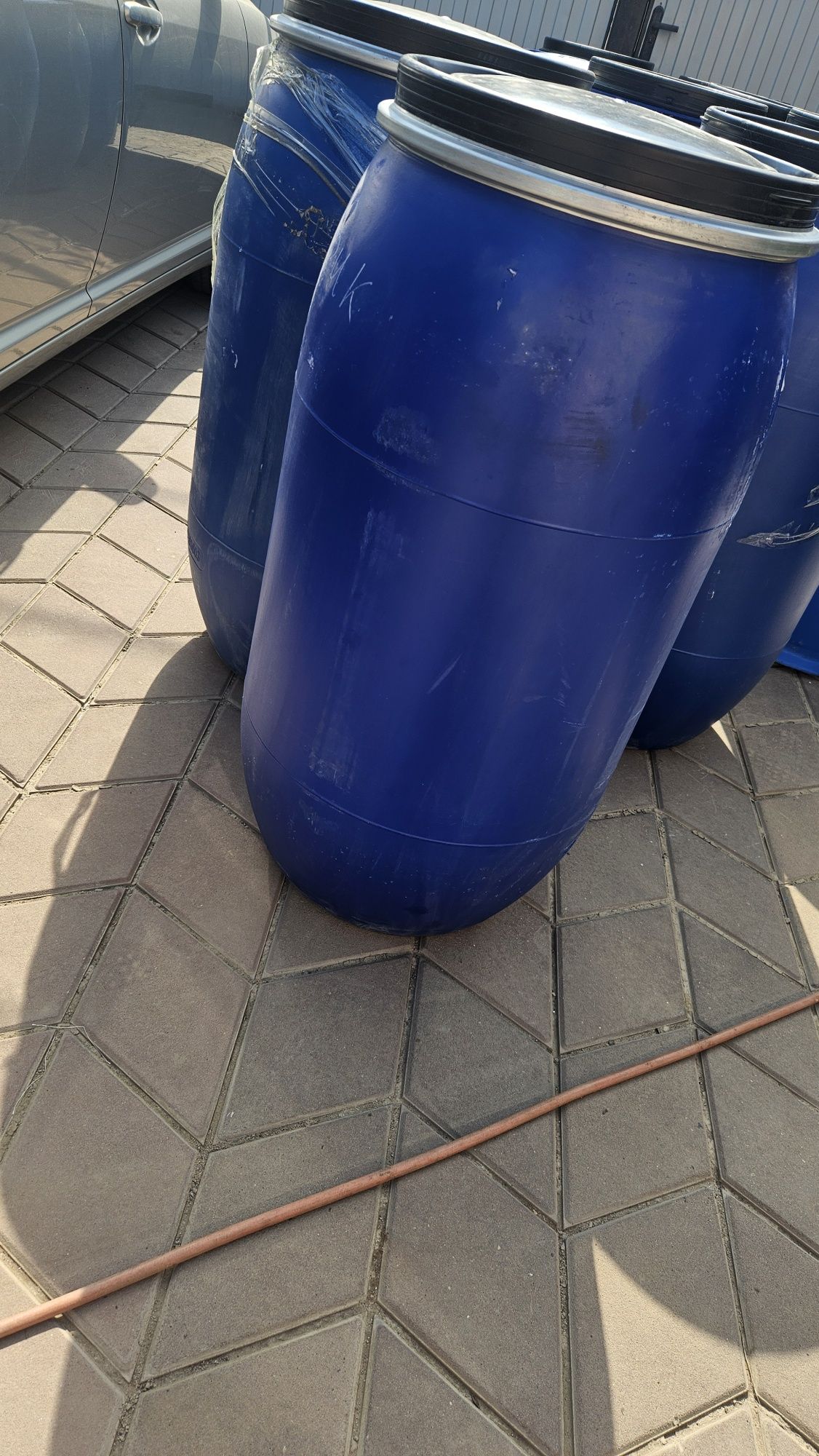 Продам бочки 200л.