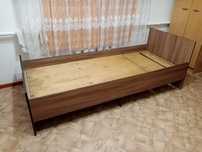 Продам кровать 80 см на 200 см