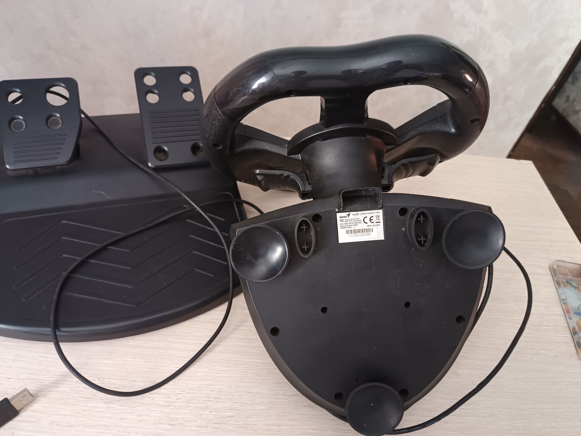 Игровой руль гонки