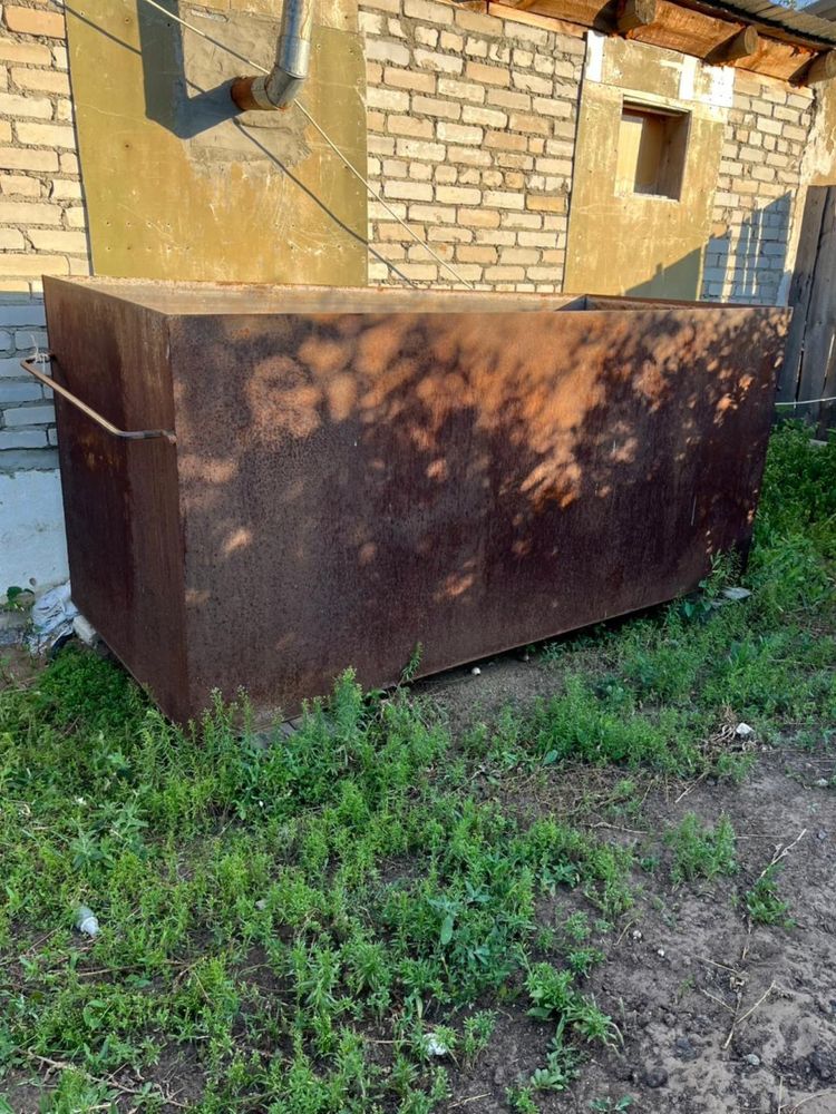 продам железную емкость