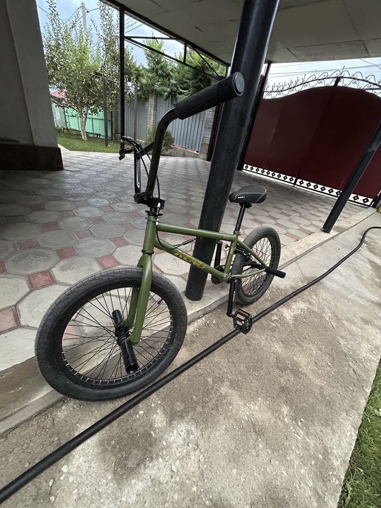 трюковой велосипед BMX