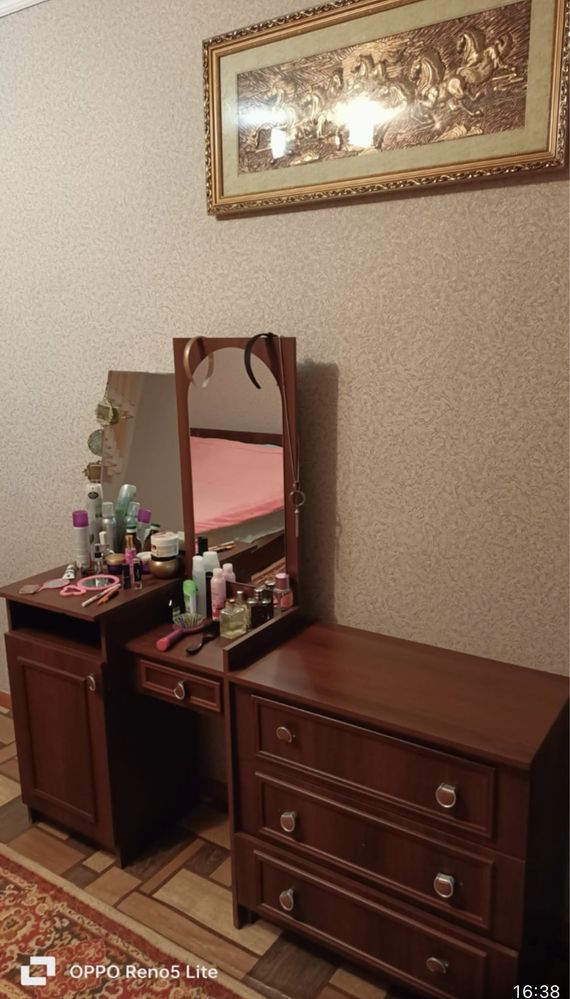 Продам 2х комн квартиру