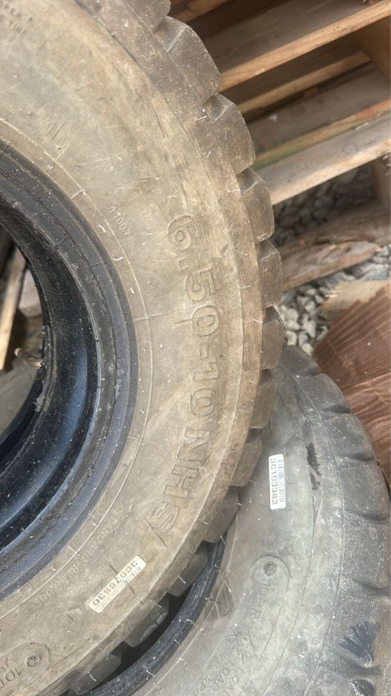 Продам резину на кару