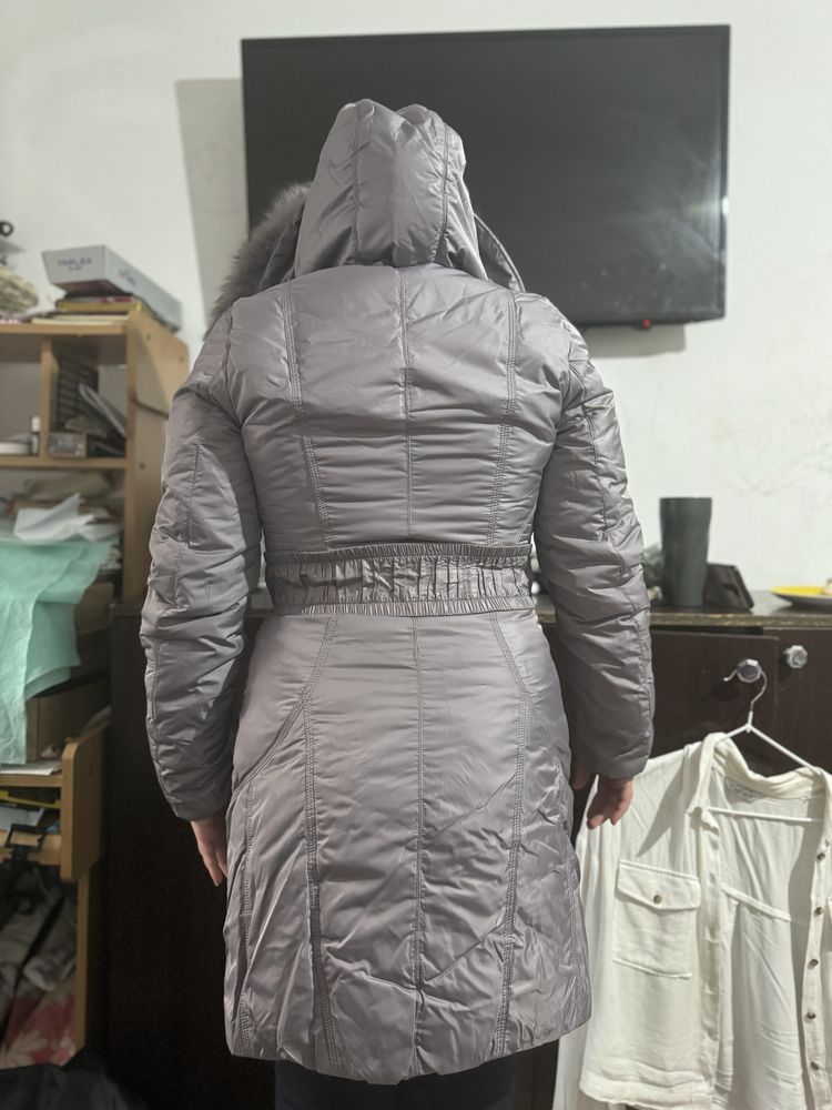 Продам куртку  размер М-44